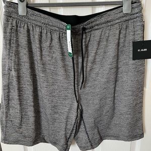 BRAND NEW - 01.Algo Oscar Performance Jersey Short - XL